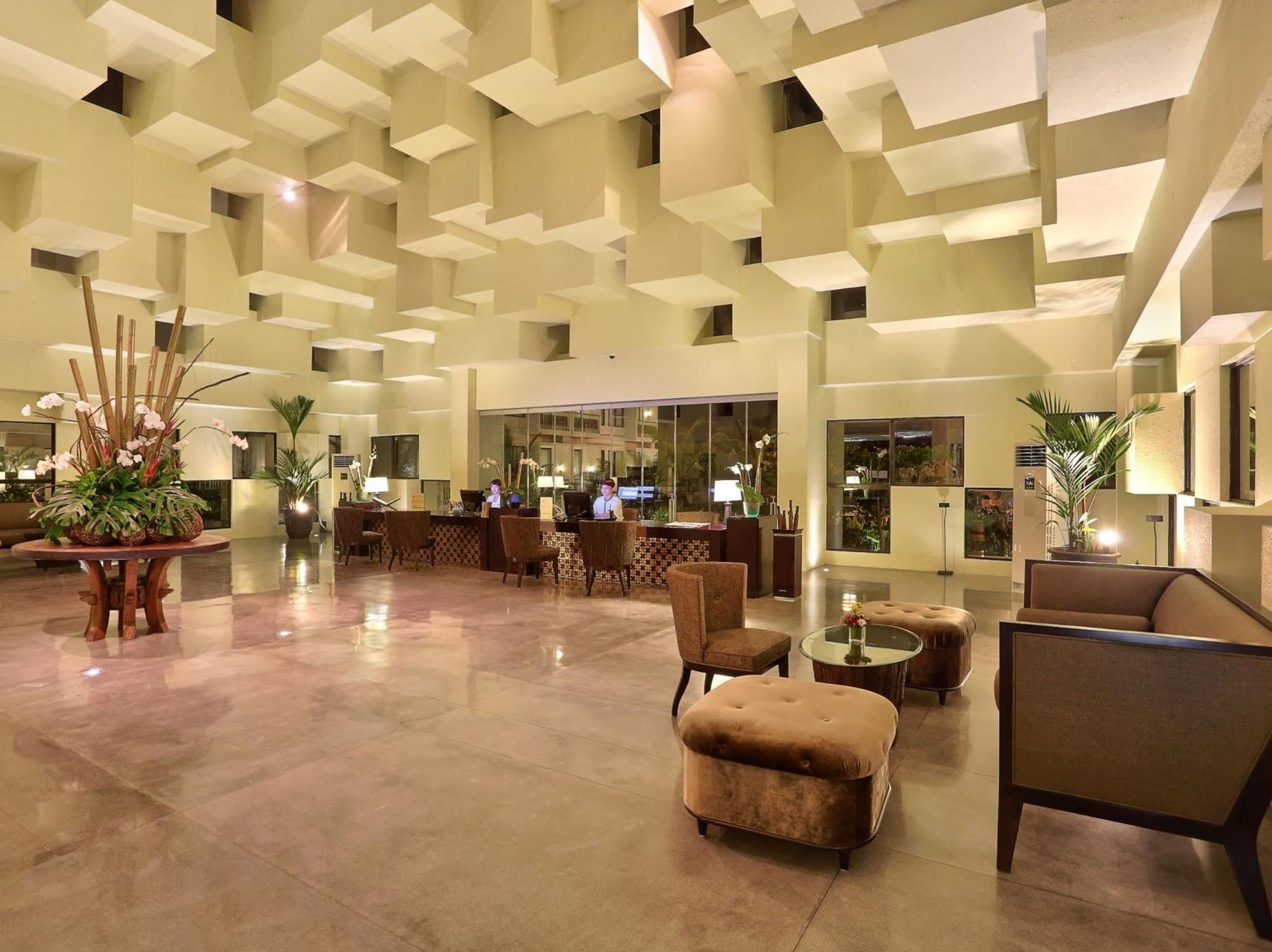Bali Nusa Dua Hotel Exterior foto